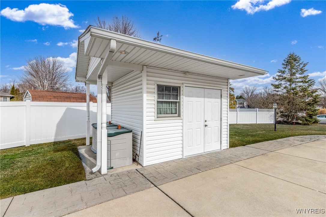 675 Raymond Drive, Lewiston, New York image 10