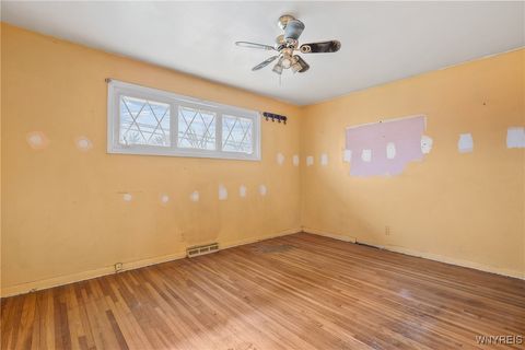 Tiny photo for 786 Fletcher Street, Tonawanda, NY 14150 (MLS # B1657386)