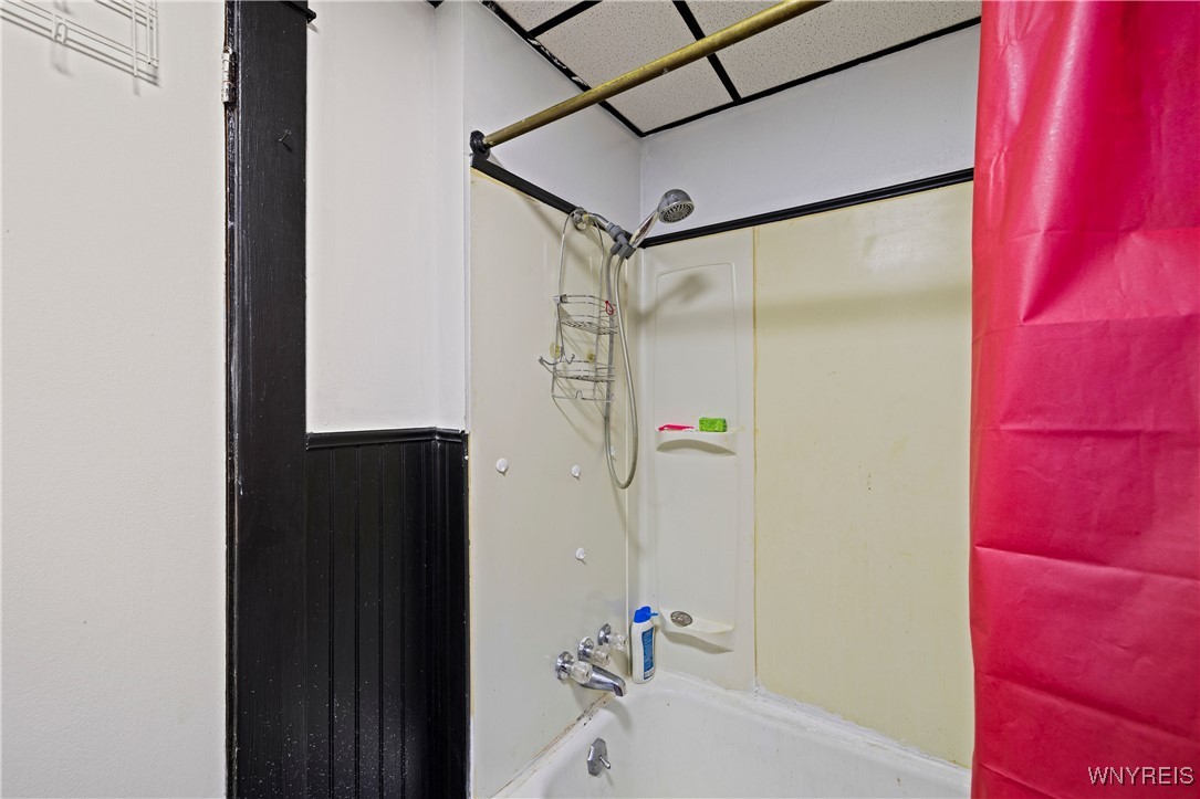 451 20th Street, Niagara Falls, New York image 7