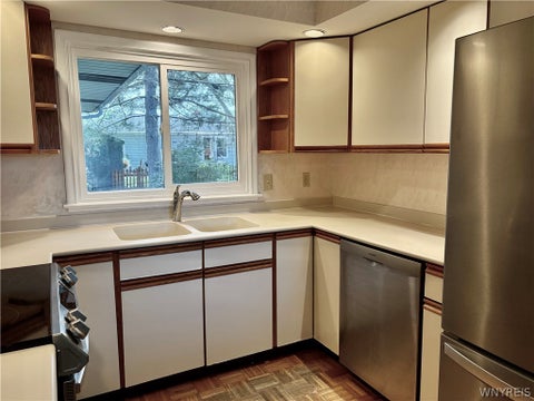 Tiny photo for 272 Woodmere Drive, Tonawanda, NY 14150 (MLS # B1709027)