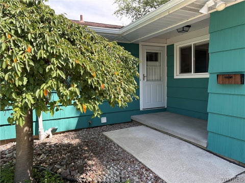 Tiny photo for 272 Woodmere Drive, Tonawanda, NY 14150 (MLS # B1709027)