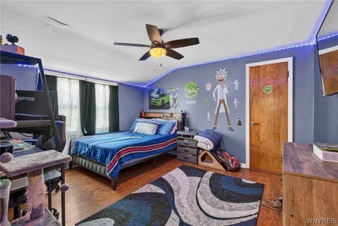Tiny photo for 2482 Forest Avenue, Niagara Falls, NY 14301 (MLS # B1702549)