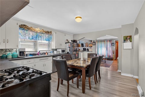 Tiny photo for 2482 Forest Avenue, Niagara Falls, NY 14301 (MLS # B1702549)