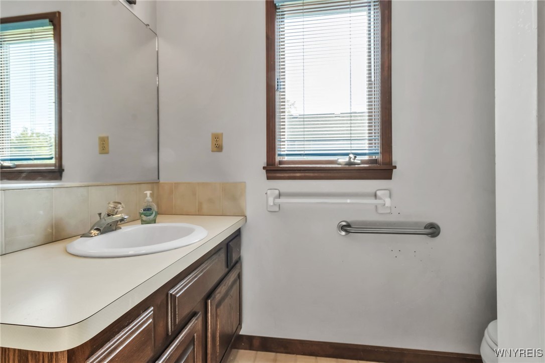 1370 Whitehaven Road, Grand Island, New York image 38
