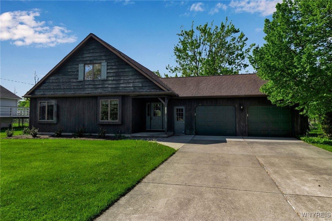 1370 Whitehaven Road, Grand Island, New York image 2
