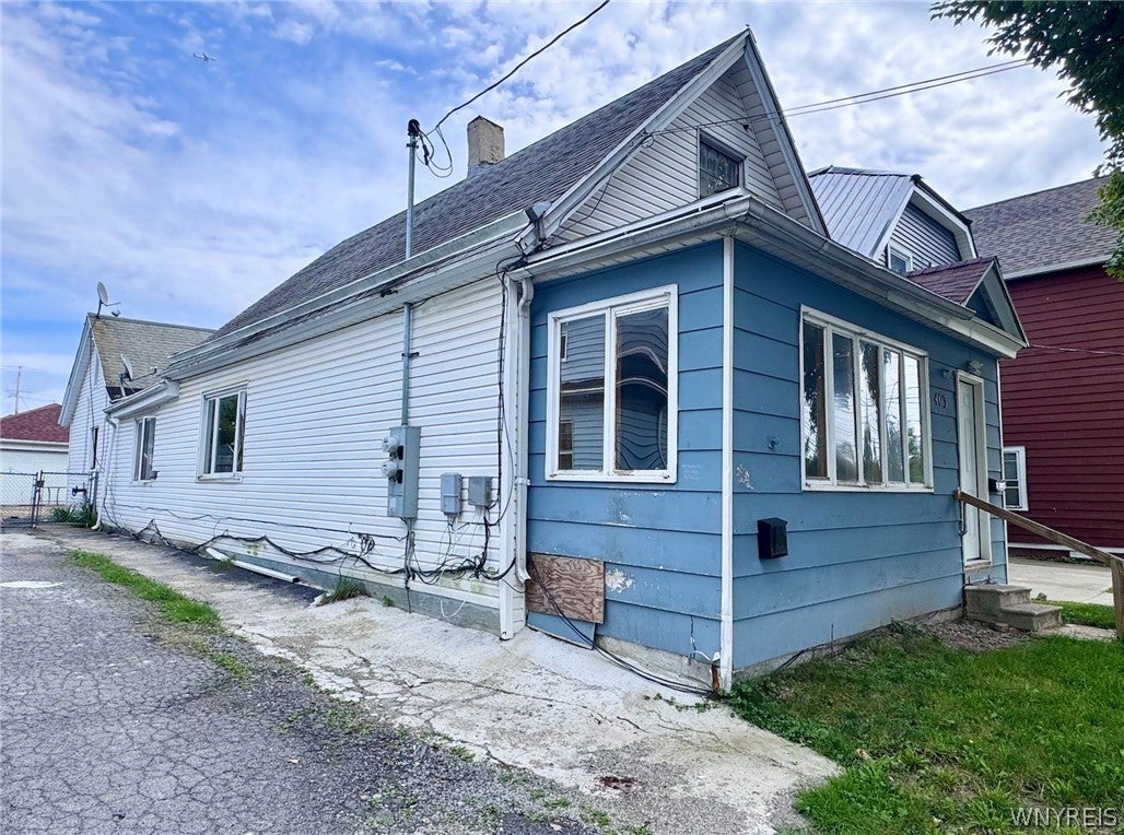 403 Goethe Street