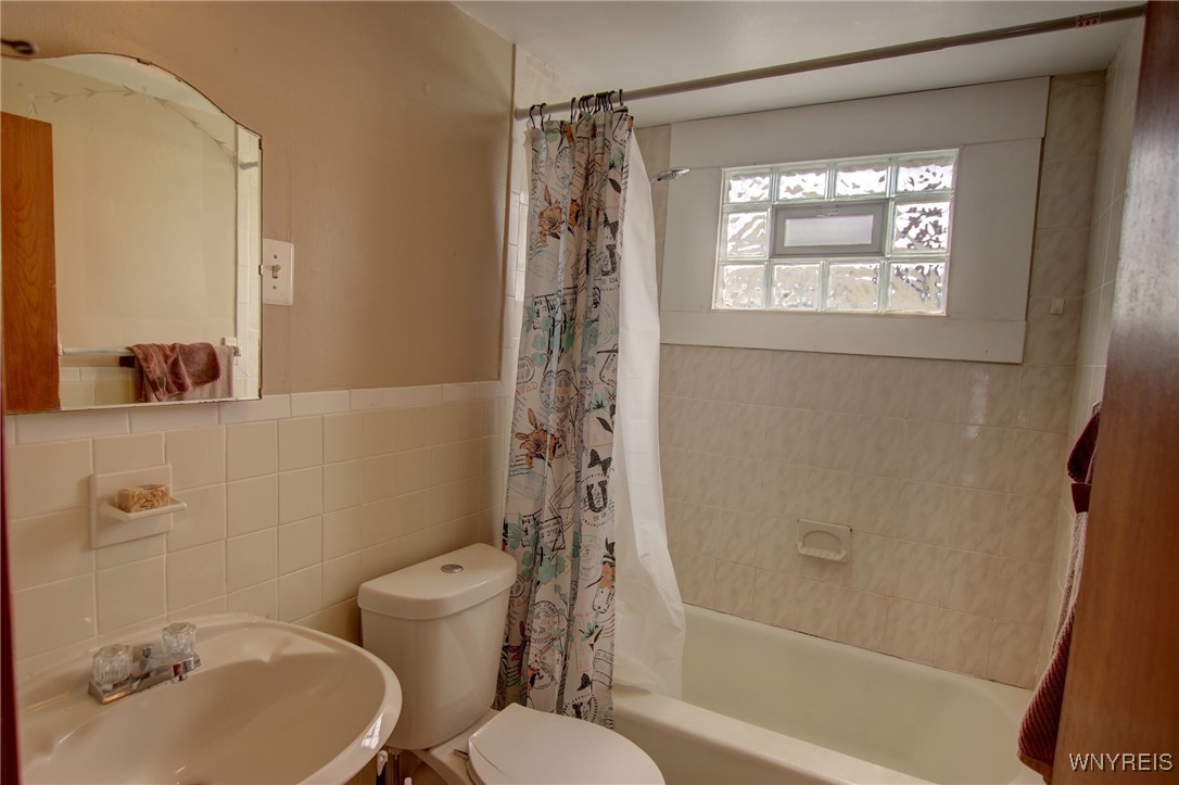 138 Ridgewood Road, Buffalo, New York image 23