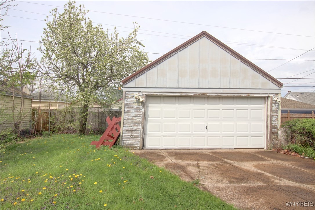 138 Ridgewood Road, Buffalo, New York image 6