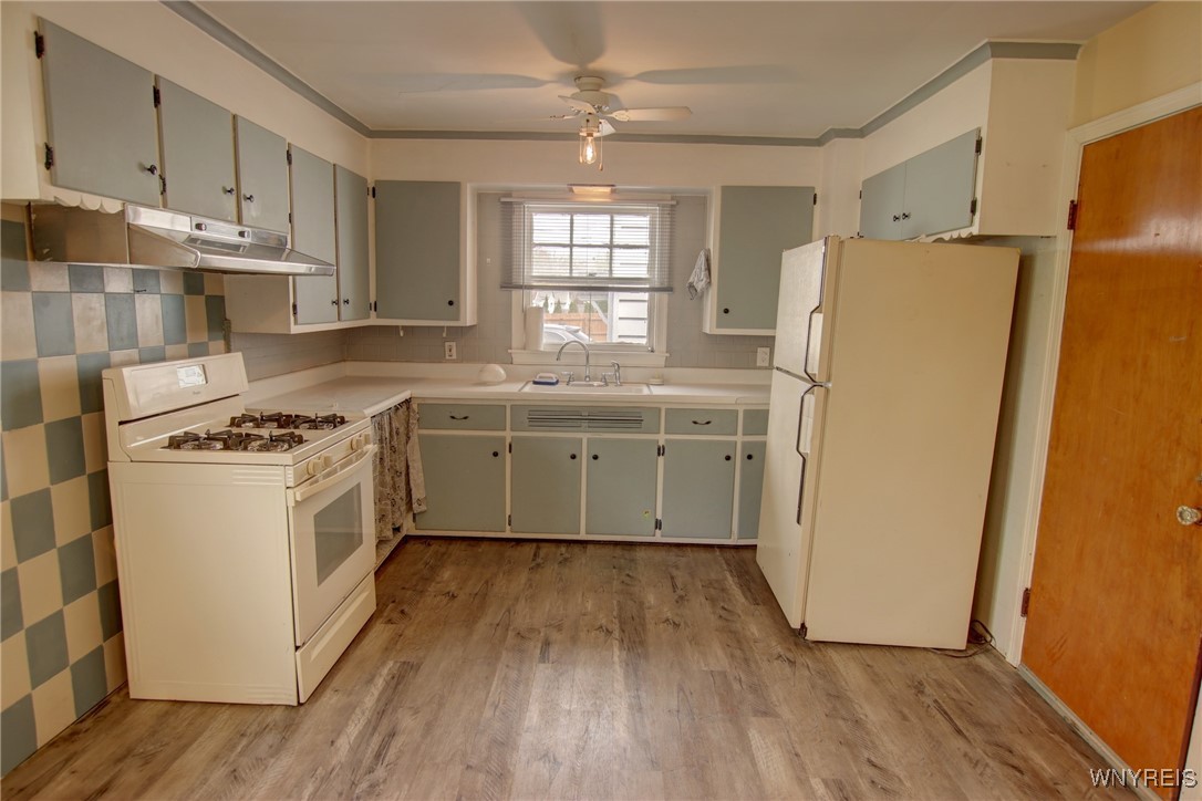 138 Ridgewood Road, Buffalo, New York image 12