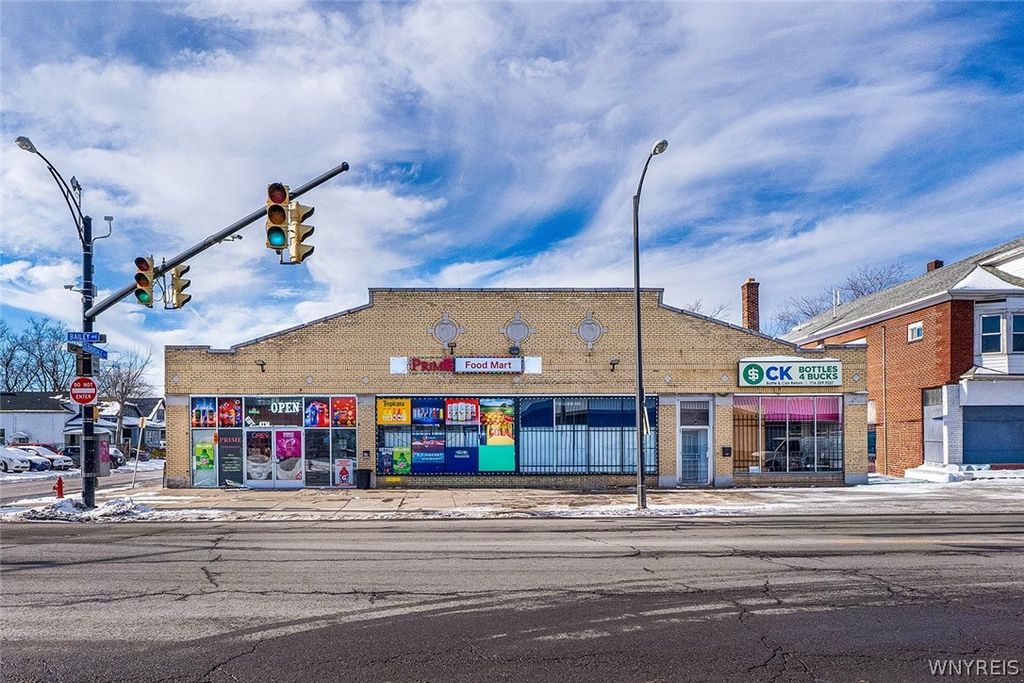 Photo of 2824 Bailey Avenue, Buffalo, NY 14215 (MLS # B1666521)