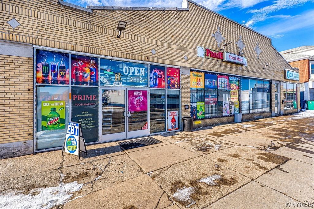 Photo of 2824 Bailey Avenue, Buffalo, NY 14215 (MLS # B1666521)