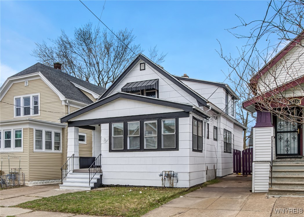 222 Roslyn Street, Buffalo, New York image 4