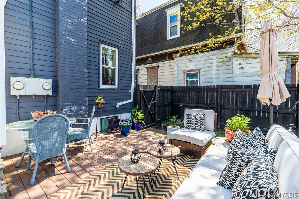 142 N Pearl Street