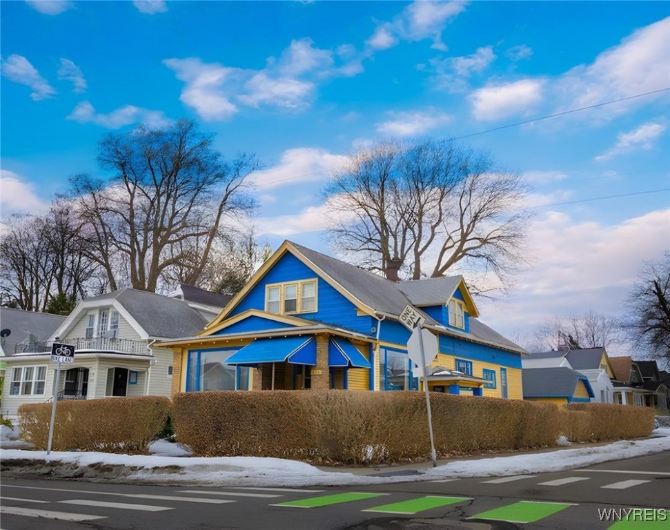 206 Comstock Avenue, Buffalo, New York image 6