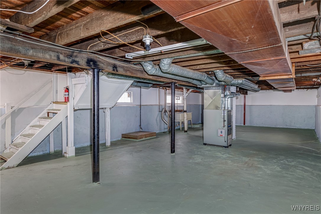 157 Sprenger Avenue, Buffalo, New York image 32