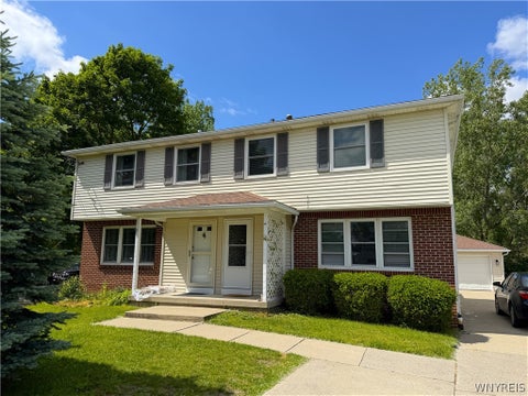 Multifamily For Sale - 1712 Como Park Boulevard<br/> Lancaster, NY 14043