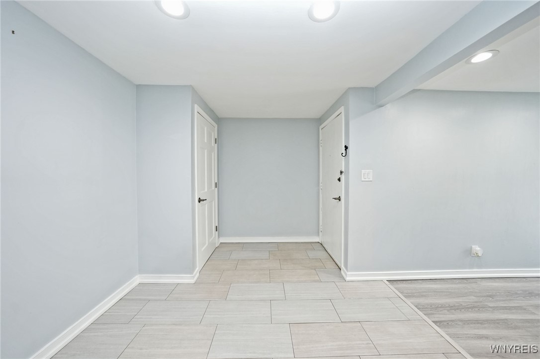 770 W Ferry Street 28B
