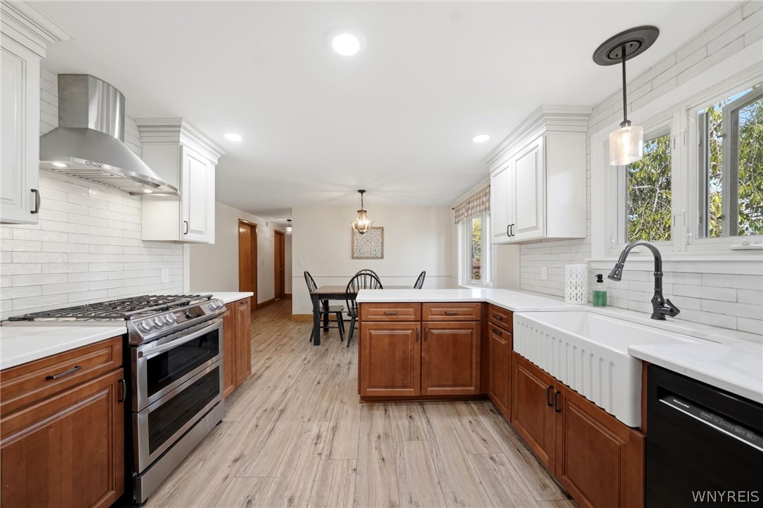 17 Organ Cres