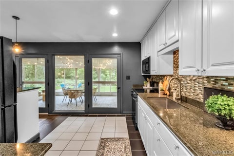 Tiny photo for 449 Kenwood Drive, Lewiston, NY 14092 (MLS # B1689946)