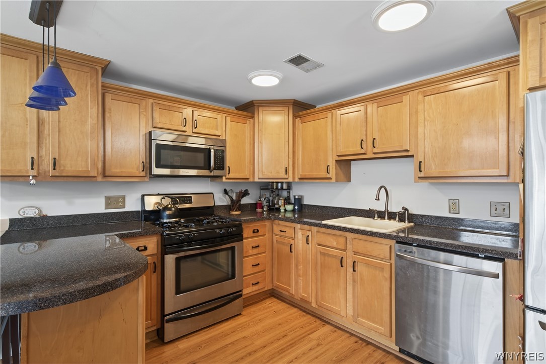 770 W Ferry Street 29B