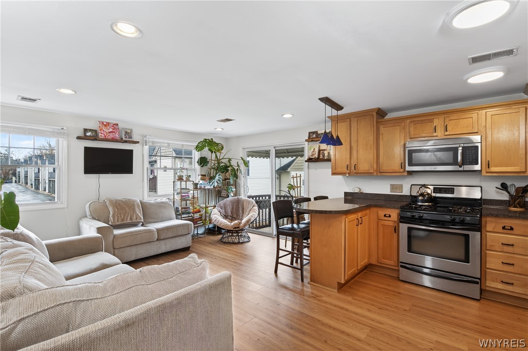 770 W Ferry Street 29B