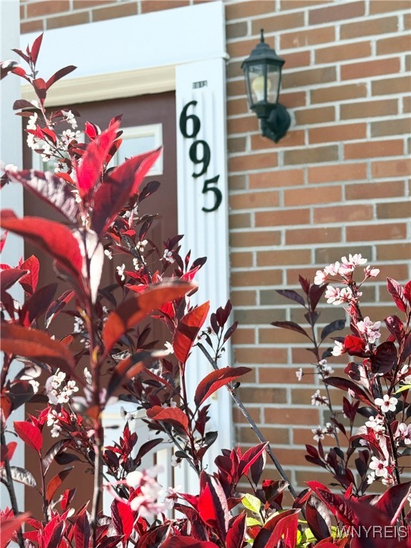 695 Sattle Drive, Lewiston, New York image 2