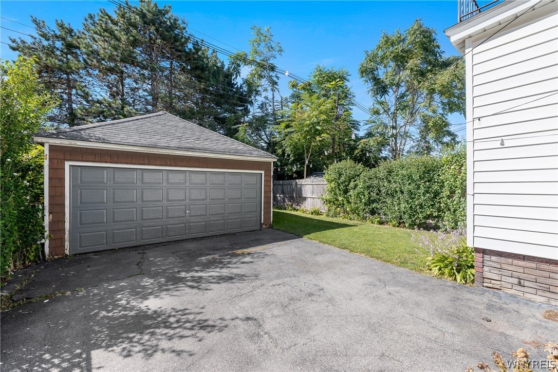 20 Beaumaris Place