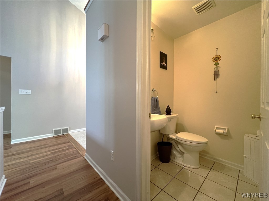 3956 Walden Avenue, Lancaster, New York image 20