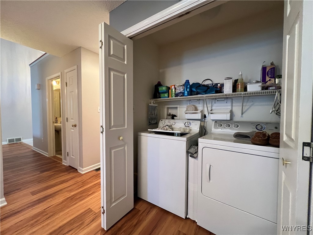 3956 Walden Avenue, Lancaster, New York image 23