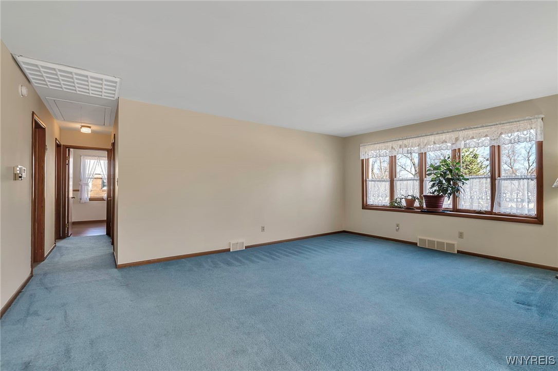 261 Brighton Road, Tonawanda, New York image 3