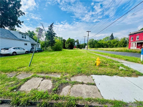 Vacant Land For Sale - 1164 Whitney Avenue<br/> Niagara Falls, NY 14301