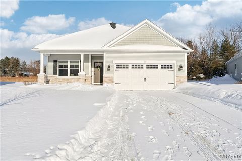 Tiny photo for 6385 Boston State Road #13, Hamburg, NY 14075 (MLS # B1660337)