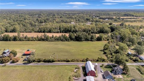 Photo of VL Westphalinger Road, Clarence, NY 14051 (MLS # B1637358)