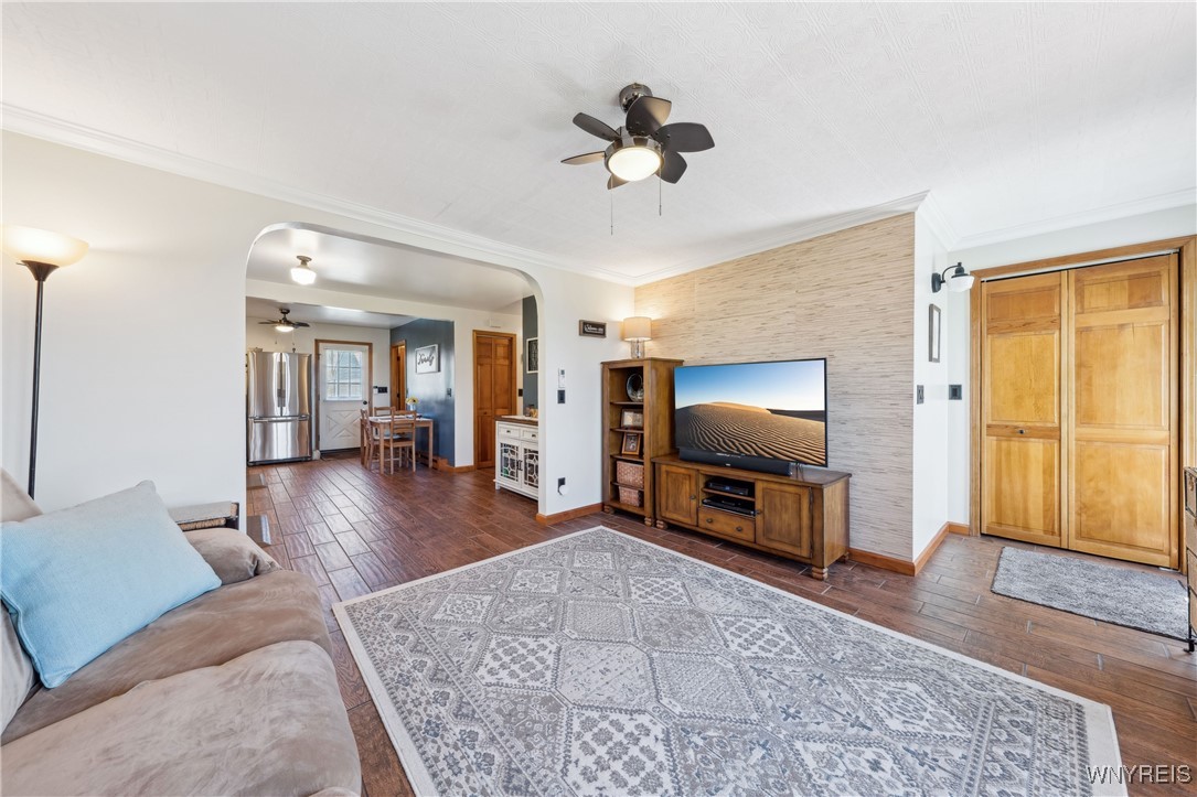 1583 W River Road, Grand Island, New York image 5