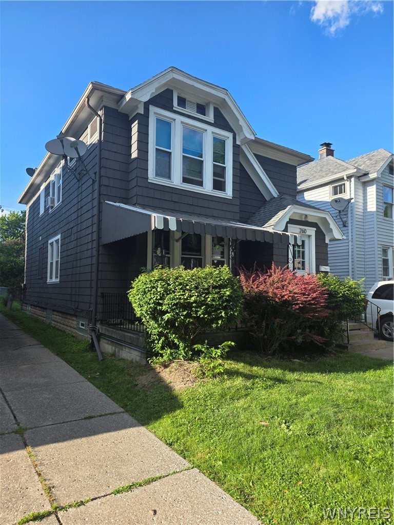 260 Saint Lawrence Avenue