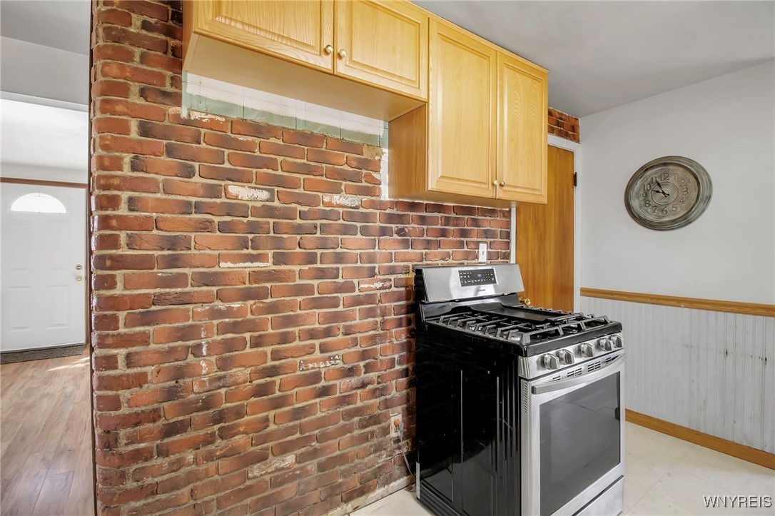 452 Saint Lawrence Avenue, Buffalo, New York image 13