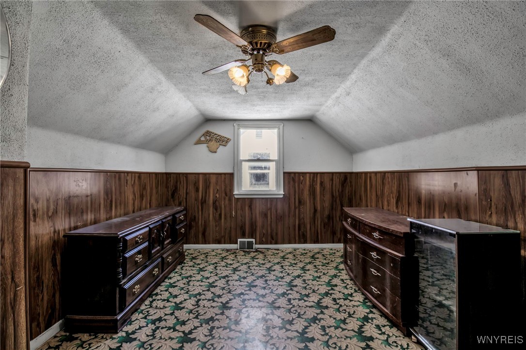 452 Saint Lawrence Avenue, Buffalo, New York image 27