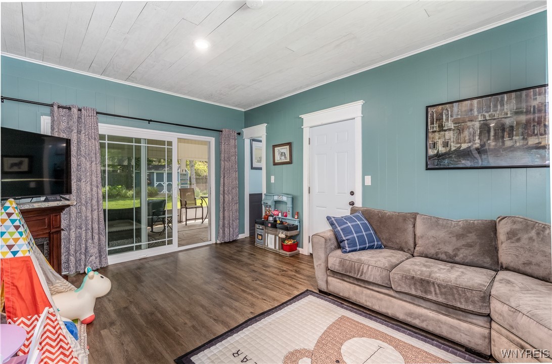 63 Hunters Lane, Amherst, New York image 15