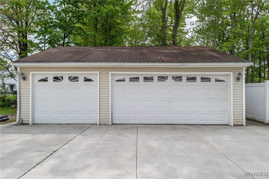 18 Meadowlawn Road, Orchard Park, New York image 37
