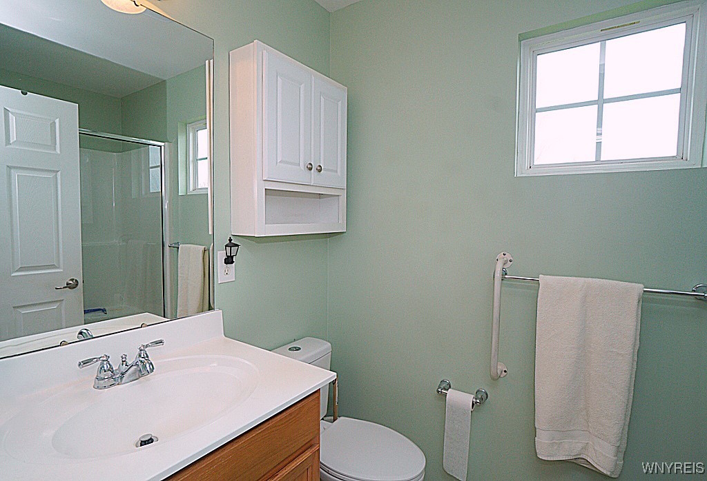 549 Riverwalk Drive, Lewiston, New York image 19