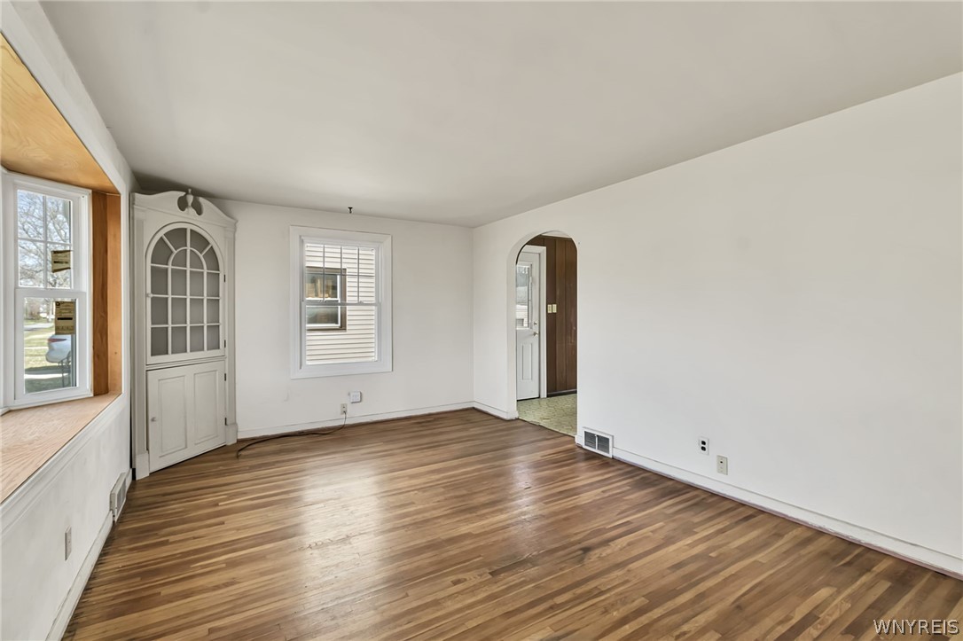 17 Newport Avenue