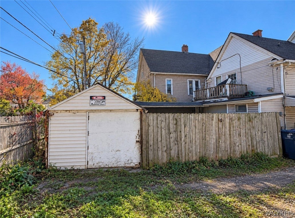 2293 Niagara Street