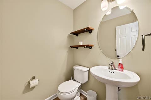 Tiny photo for 22 Vista Court, West Seneca, NY 14224 (MLS # B1705609)