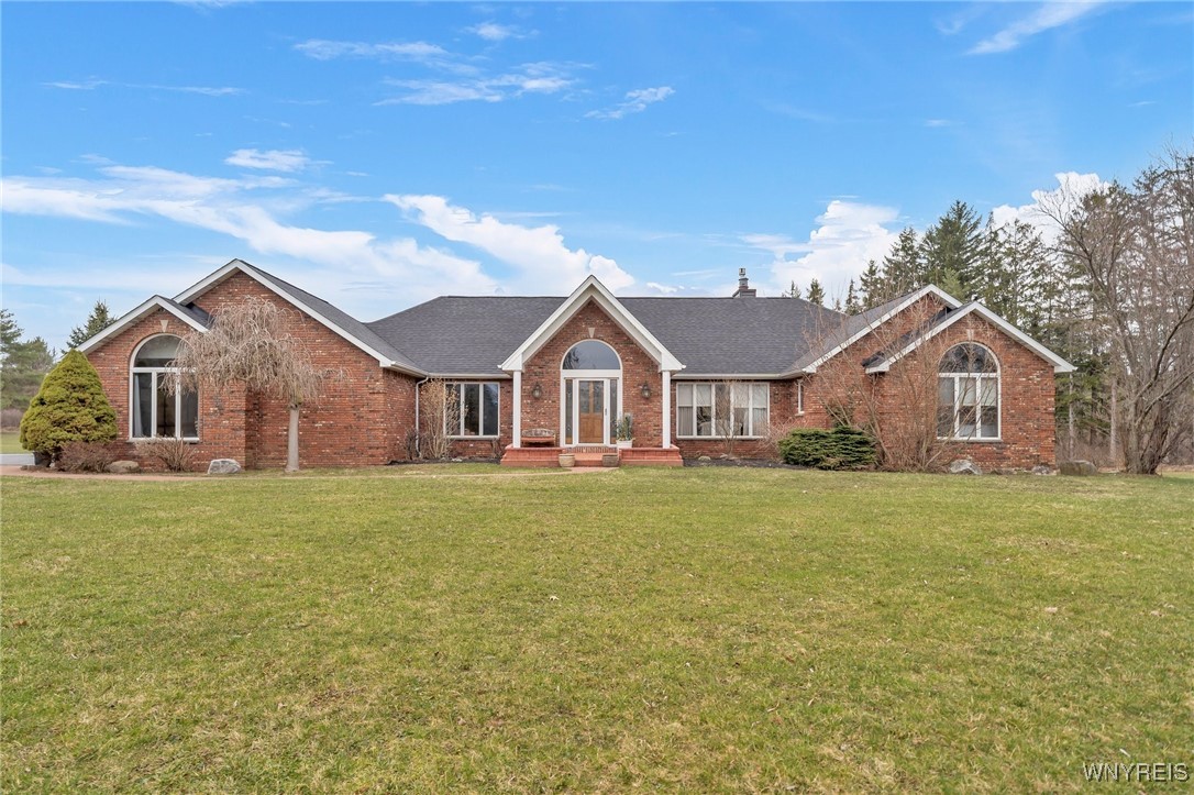 5246 Armor Duells Road, Orchard Park, New York image 2