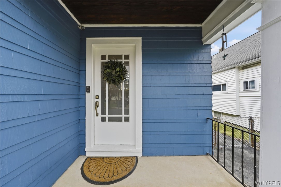 79 Eiseman Ave