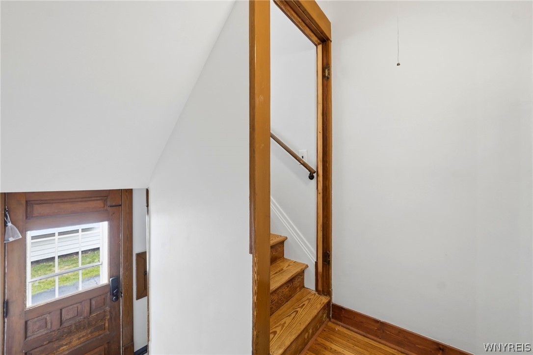 79 Eiseman Ave