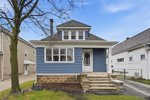 Homes For Sale - 79 Eiseman Ave Ave<br/> Tonawanda, NY 14217