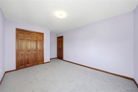 Tiny photo for 21 W Royal Hill Drive, Orchard Park, NY 14127 (MLS # B1683460)
