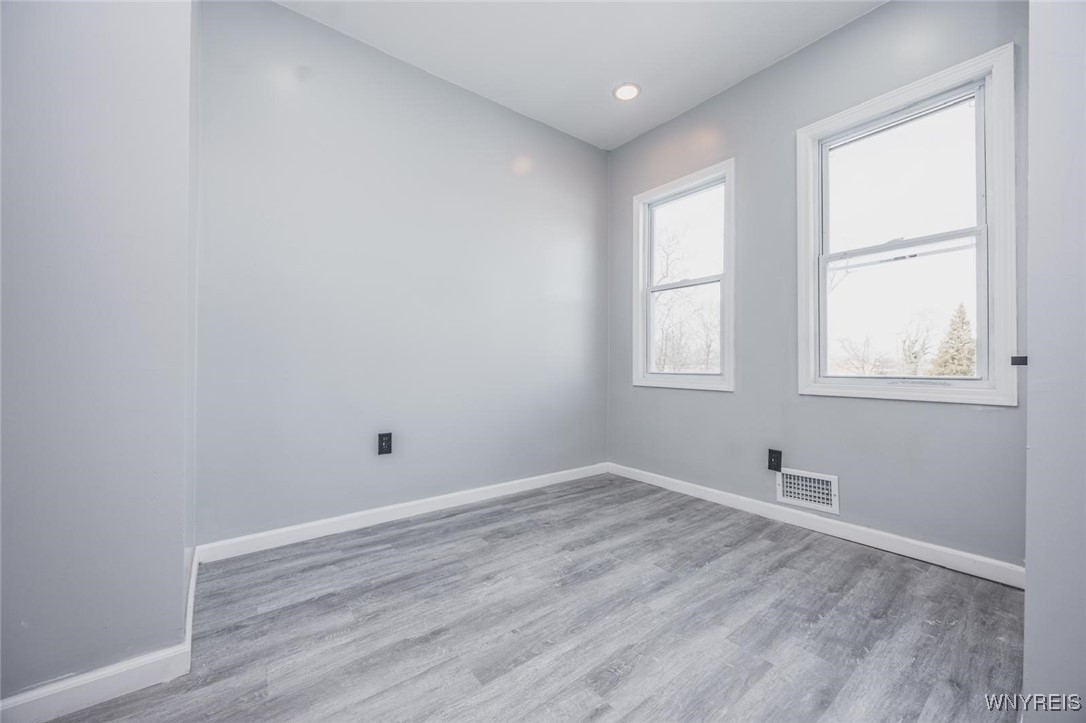 76 Dupont Street, Buffalo, New York image 26