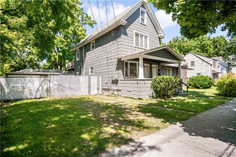 Multifamily For Sale - 1860 Linwood Avenue<br/> Niagara County, Niagara Falls, NY 14305